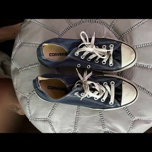 Blue Converse shoes - women’s size 7.5